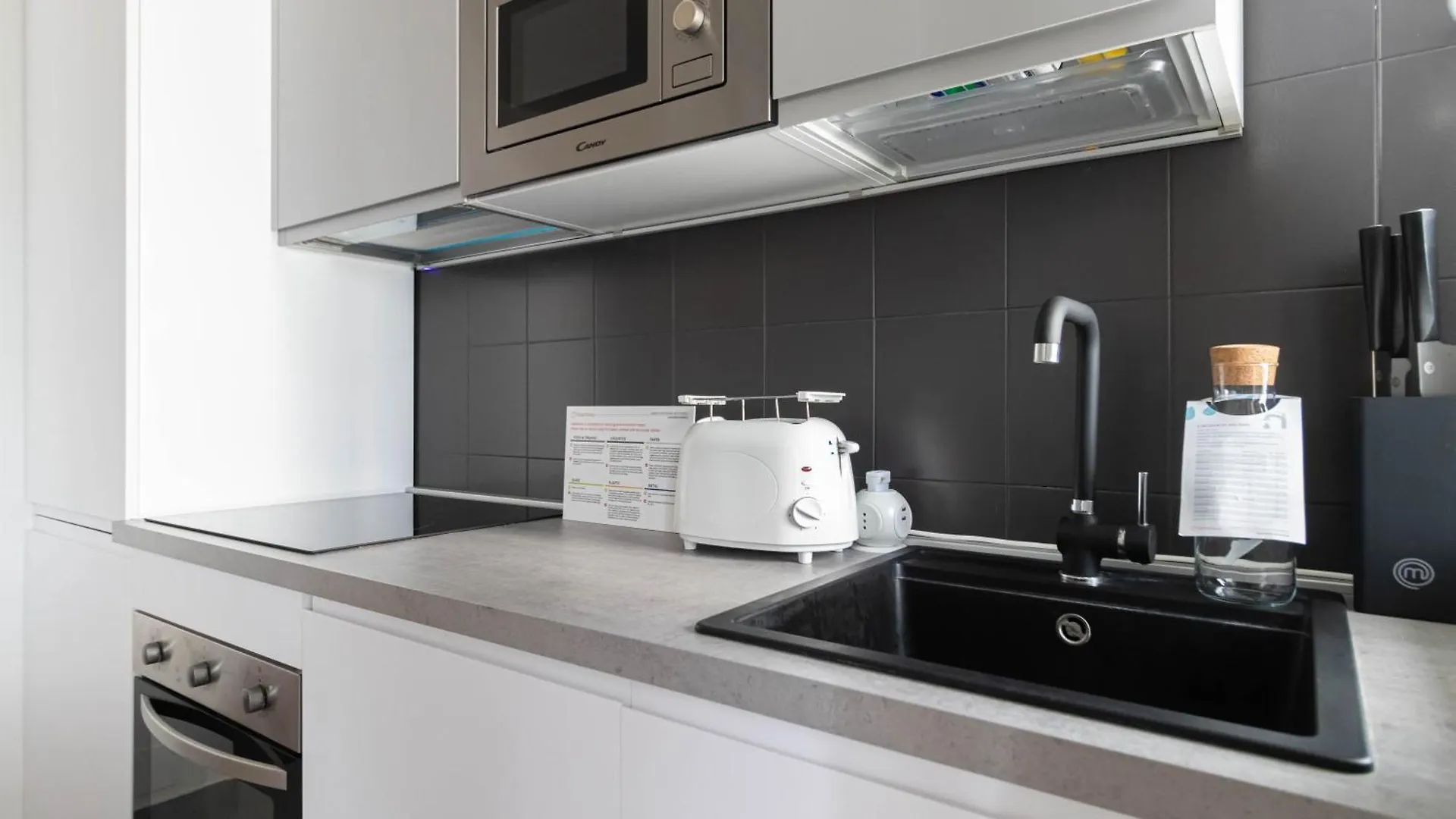 Apartment Italianway - Lorenteggio 30 Milan Italy